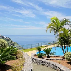 Peace Haven Apartment Calheta (Madeira)